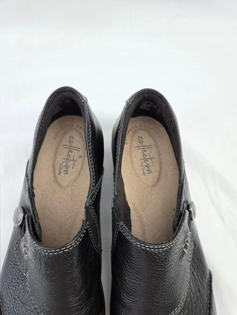 Clarks classic black